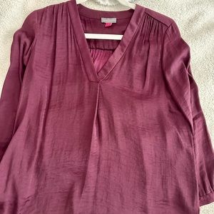 Vince Camuto Elegant Women's Maroon Top